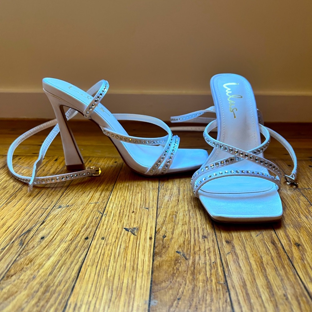 Size 6.5 Lulus Silver Rhinestone Heels
